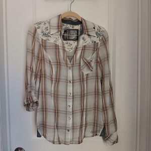 Guess Plaid‎ Long sleeve shirt. Size Medium